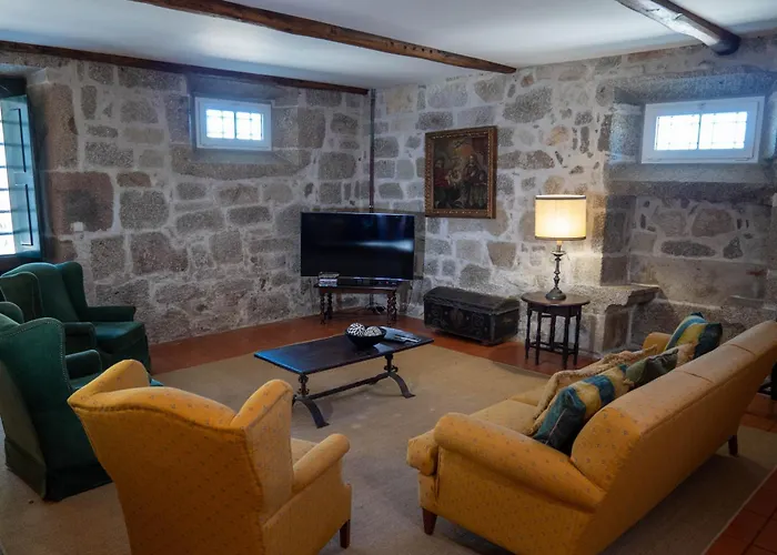 Casa De Vilela - Casa Senhorial Exclusiva Perto Do Porto Ate 15 Pessoas Kır Evi Santo Tirso
